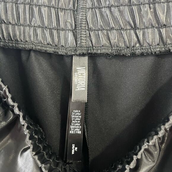 Victoria’s Secret Sport Faux Leather Jogger Size Medium - Picture 6 of 7